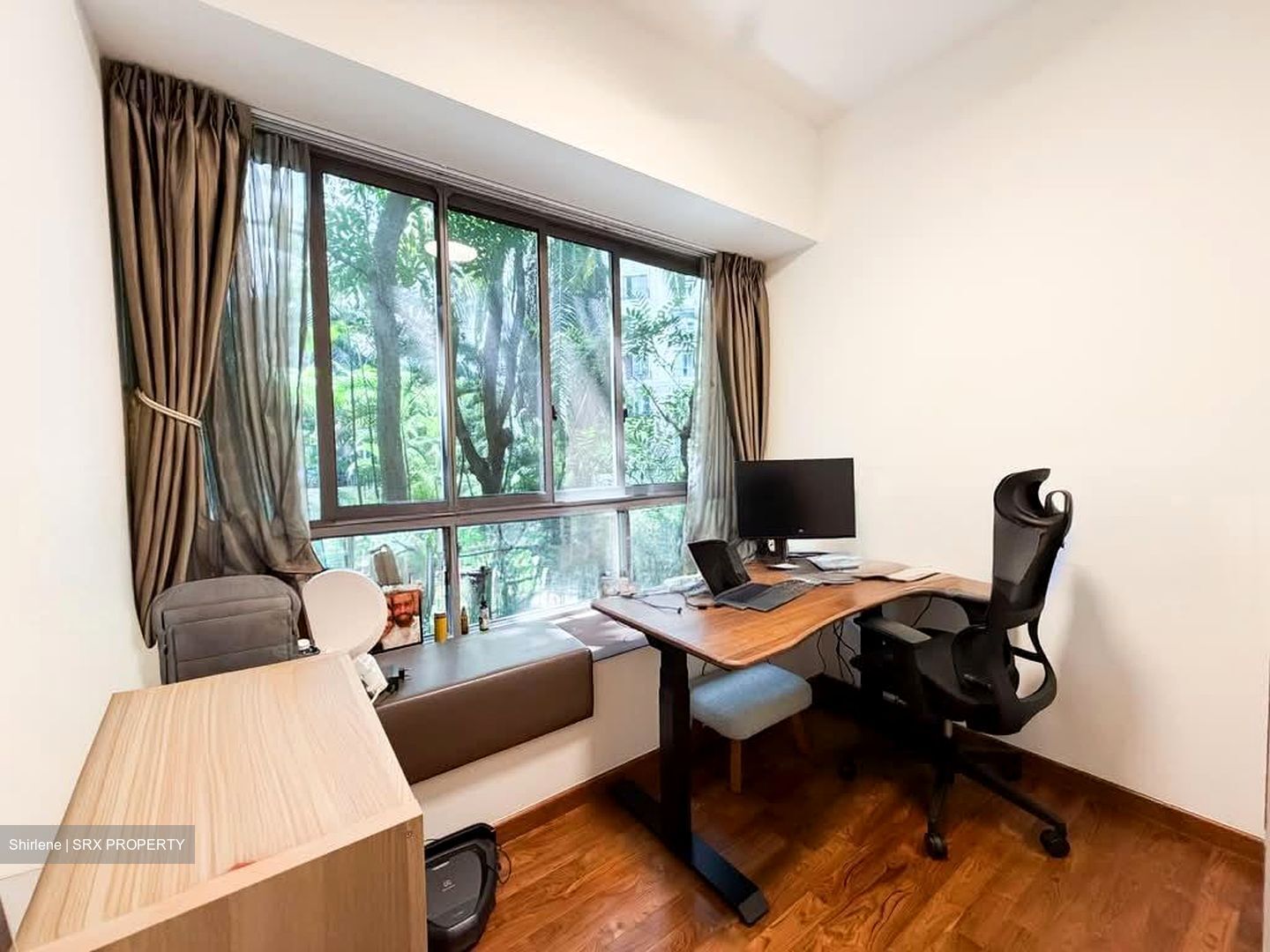 Waterford Residence (D9), Apartment #561225261